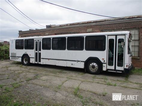 2004 Gillig Phantom Transit Bus Model C21d102n4 Bus In Cincinnati Ohio