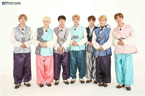 BTS wear Hanbok ( traditional clothes) | Kim Taehyung Amino