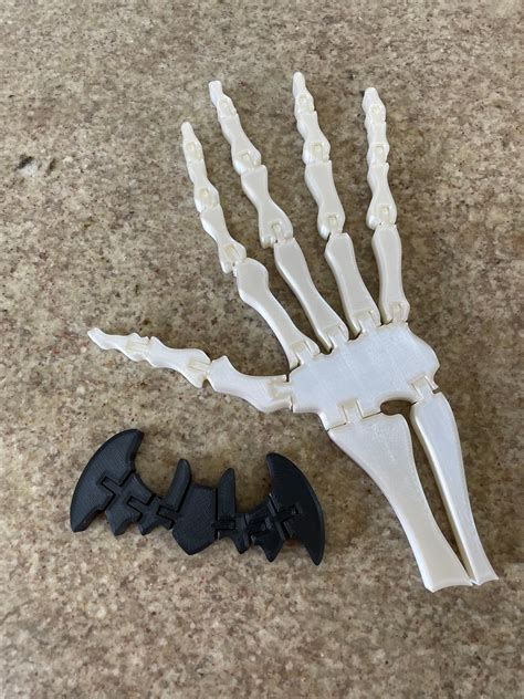 Spooky Flexi Skeleton Hand Articulated Bone Hand 3d Model By Uniduni3d On Thangs