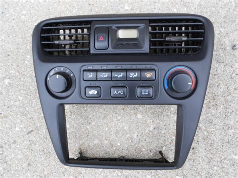 Purchase 98 99 00 Honda Accord AC Heater Climate Control Radio Bezel In