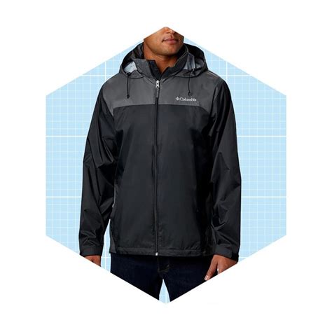 7 Best Men's and Women's Windbreaker Jackets for Hiking