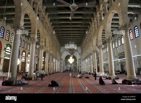 Prayer Hall, Umayyad Mosque, Damascus Stock Photo - Alamy