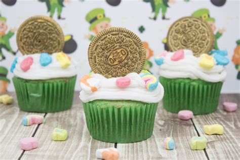 Create Your Own Lucky Charm Cupcakes This St Patrick’s Day The Mommyhood Life