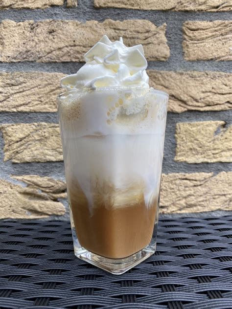 Iced Caramel Latte What Is It And How To Make It At Home