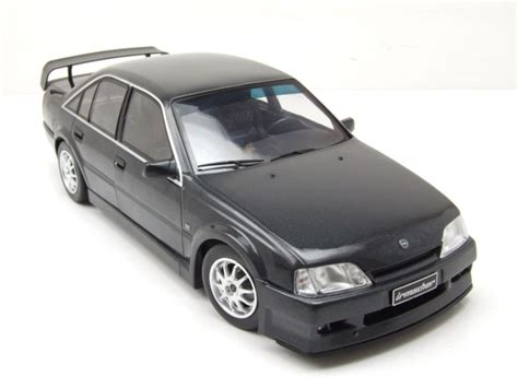 Modellauto Opel Omega EVO 500 1990 Schwarz Metallic 1 18 Solido Bei