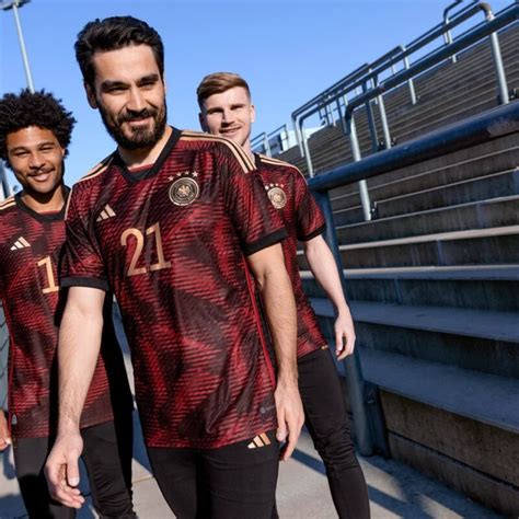 Coupe Du Monde 2022 Les Maillots Du Groupe E