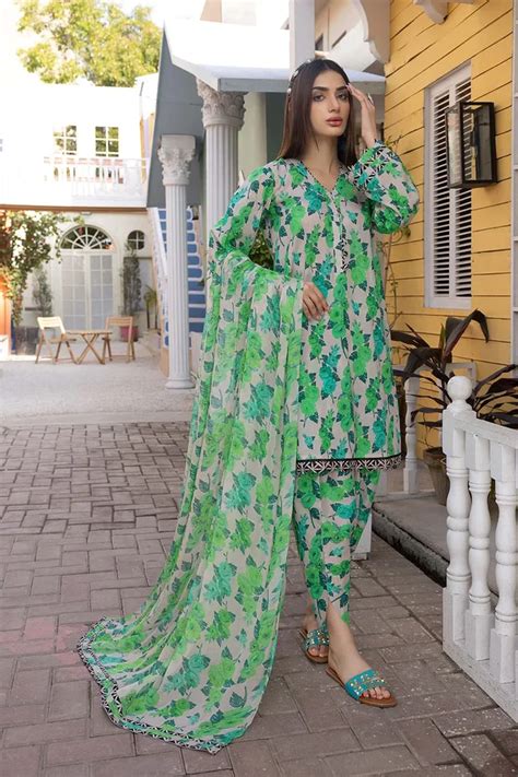 Latest Same Printed Shalwar Kameez Suit Designs