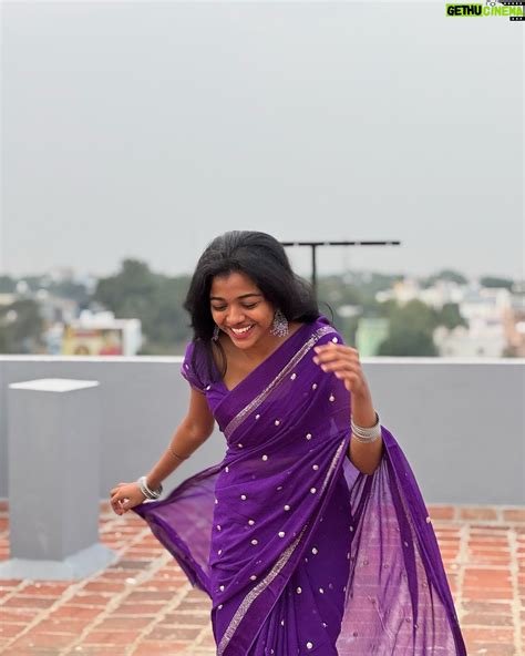Actress Amala Shaji HD Photos and Wallpapers November 2024 | Gethu Cinema