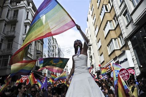 Comment The New Muslim Lgbt Heroes Of Istanbul Pinknews