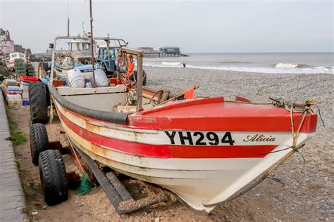 Yh On Cromer Beach Th March Mark Wisbey Flickr