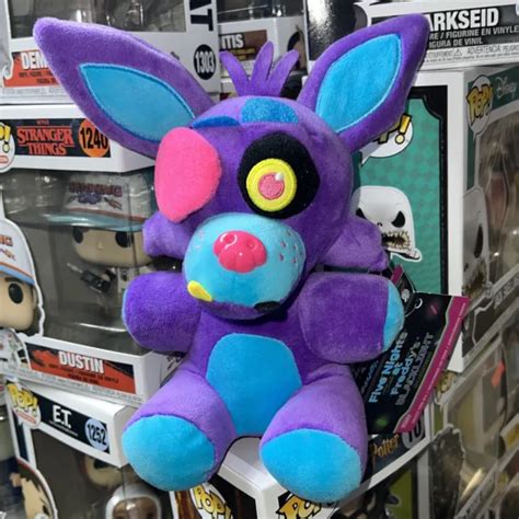 FUNKO TOYS FNAF Five Nights At Freddy S 6 Plush Foxy Blacklight