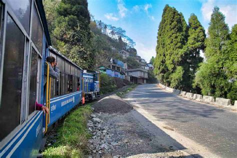 Bagdogra To Darjeeling: All Ways to Go & Memorable Stopovers