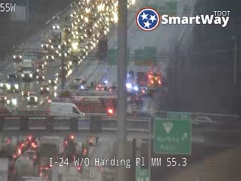 I 24 Lanes Near Harding Place Road Reopen After Multi Vehicle Wreck