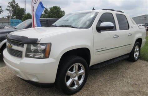 Chevy Avalanche Not Shifting Gears Causes And Fixes Drivetrain Resource