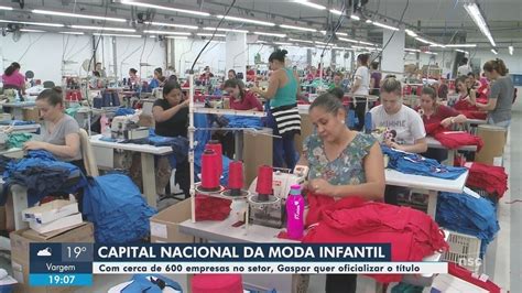 Gaspar tenta título de capital nacional da moda infantil Santa