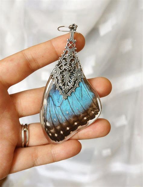 56 best Epoxy Resin Jewelry Ideas images on Pinterest | Diy kid jewelry ...