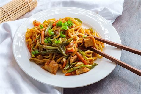 C Mo Hacer Yakisoba De Pollo Descubre Esta F Cil Receta Tradicional