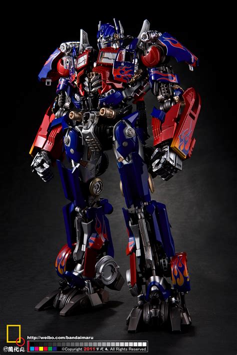 MECHA GUY: Transformers Dual Model Kit DMK01 Optimus Prime - Painted Build