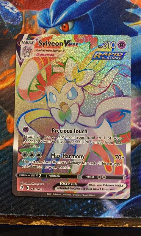 Sylveon VMAX Hyper Rare 211 203 Evolving Skies