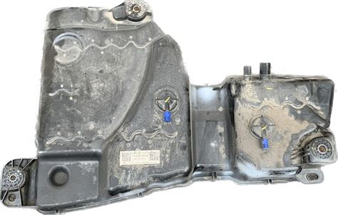 OE VW Zbiornik AdBlue Pompa Tiguan II 5QF131877L 0444040022 5Q0131969E