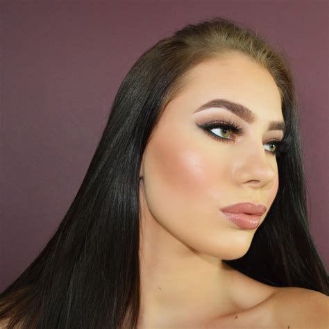 Smoked Copper Makeup Look Laura Badura