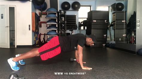 Pushup Dumbbell Plank Pull Through Youtube