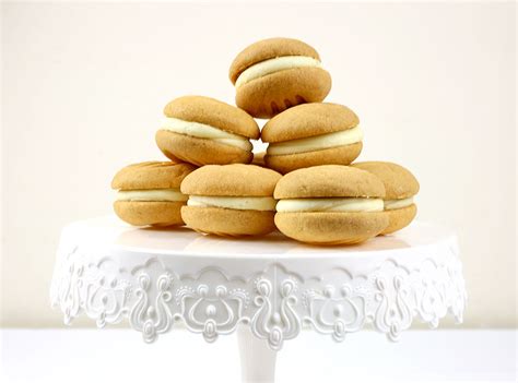 Custard Creams – Baking Sinsations