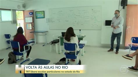 Disputa Na Justi A Escolas Particulares Retomam Aulas No Rio