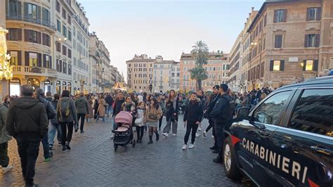 Controlli Interforze Nel Centro Storico Di Roma Uomini In Campo