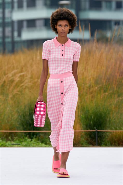 Coach Spring 2022 Ready To Wear Collection Artofit