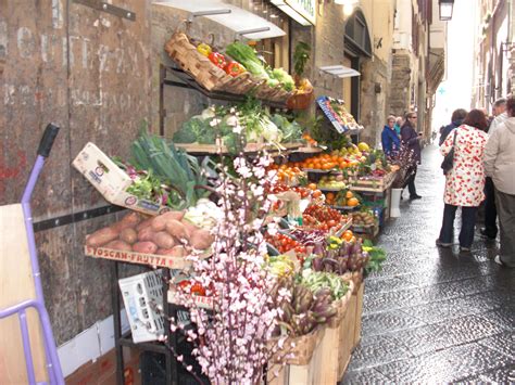 Grocery Shopping In Italy Bring Home A Taste Of Italy With Regina