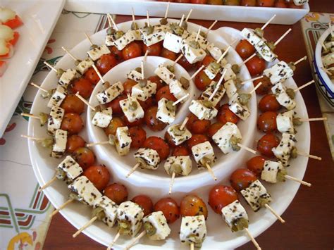 Pin By Mavilde Dmg On Cozinha Entradas Party Food Appetizers Buffet