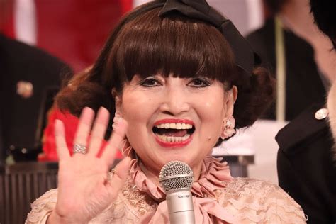 ライブドアニュース On Twitter 【すごい】黒柳徹子、『徹子の部屋』は48年間すべて違う衣装で出演 News