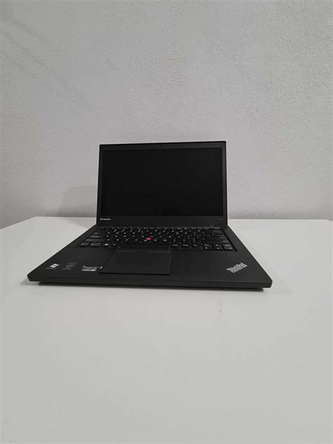 Laptop Lenovo T440s Model Subtire Cu 8 Gb Ram Ssd Si I5 Targu Jiu