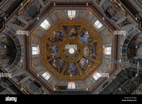 Medici chapel interior lorenzo hi-res stock photography and images - Alamy