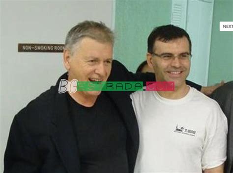 Песен на Евгени Душанов за Държавна сигурност хит в интернет | bgestrada