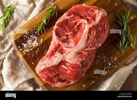 Raw Red Grass Fed Chuck Beef Roast Ready To Cook Stock Photo Alamy