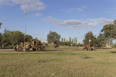 Comienzan Los Trabajos Previos Sobre El Hormigonado De Dos Cuadras De