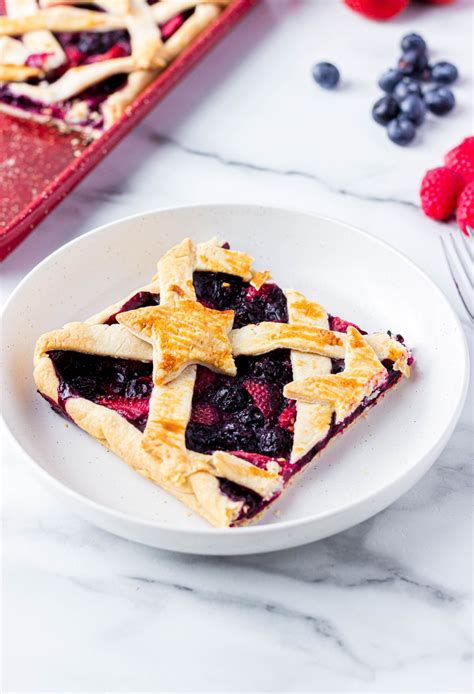 Triple Berry Slab Pie Recipe Easy Everyday Recipes