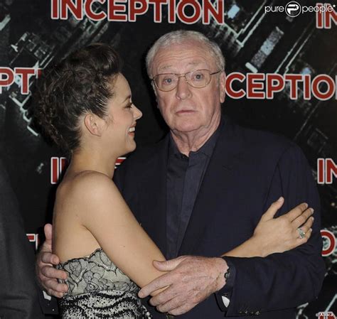 Marion Cotillard Et Michael Caine Lors De La Première De Inception à Paris Le 10 Juillet 2010