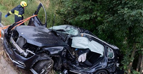 Stau Nach Schwerem Unfall Auf Der A1