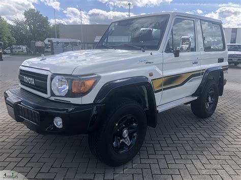 Toyota Land Cruiser GRJ 71 Kompakt und wendig im Gelände