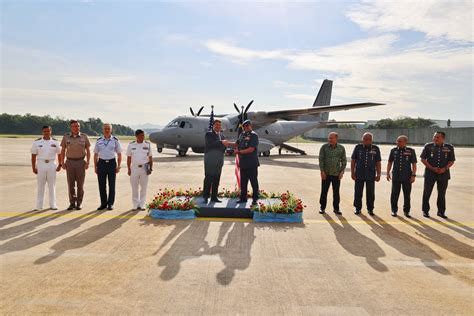 Us Hands Over Three Cn Maritime Surveillance Aircraft To Malaysia