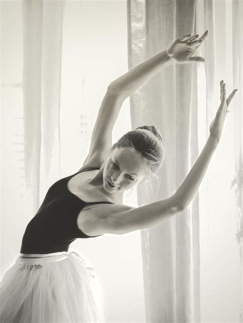 Black and white portrait of ballet dancer from Lithuania. Photographer ...