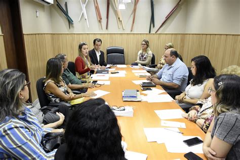 Frente Parlamentar Em Defesa Do Idoso Promove Primeira Reuni O De