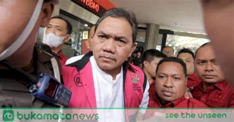 Achsanul Qosasi Resmi Jadi Tersangka Dalam Kasus Dugaan Korupsi Menara