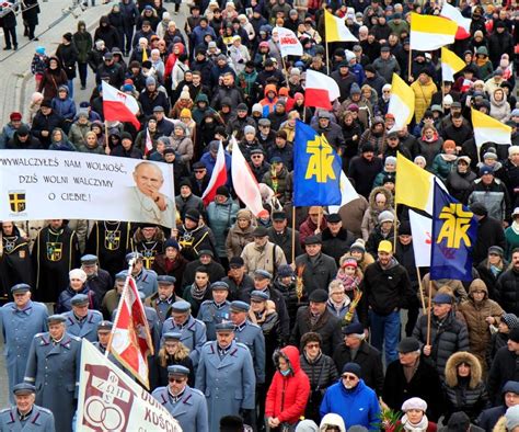 Papieski Marsz Wdzi Czno Ci W Lublinie Zgromadzi T Umy Zobacz