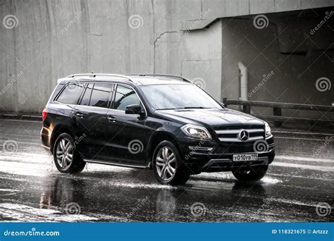 Mercedes Benz X166 Gl Class Editorial Image Image Of Speed Expensive 118321675