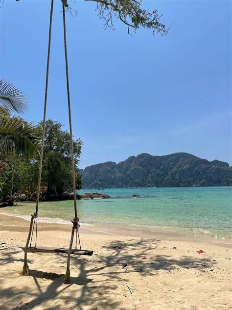 ¿Y ahora qué?. “Cambia tu vida hoy, no apuestes al… | by Jonathan