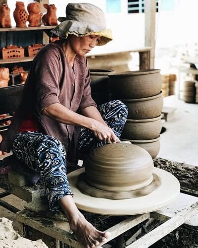 Thanh Ha Pottery Village Contributes To The Ancient Beauty Of Hoi An